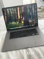 Macbook i9 A2141