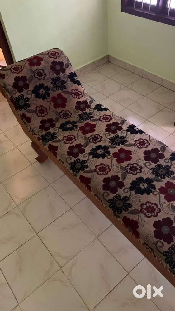 Diwan Cot cum Bed