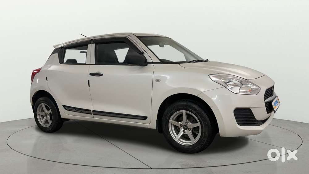 Maruti Suzuki Swift VVT LXI, 2023, Petrol
