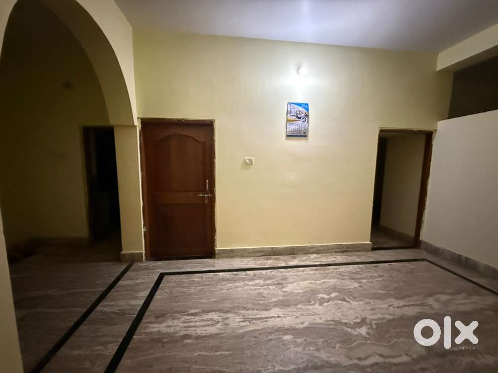 A semi furnished 2 bhk house for rent