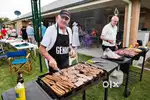 2 bbq workers need ,no need experience, hostel provide