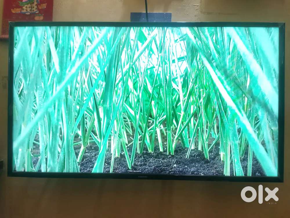 Samsung 32 Inch Full HD LED TV For Sale