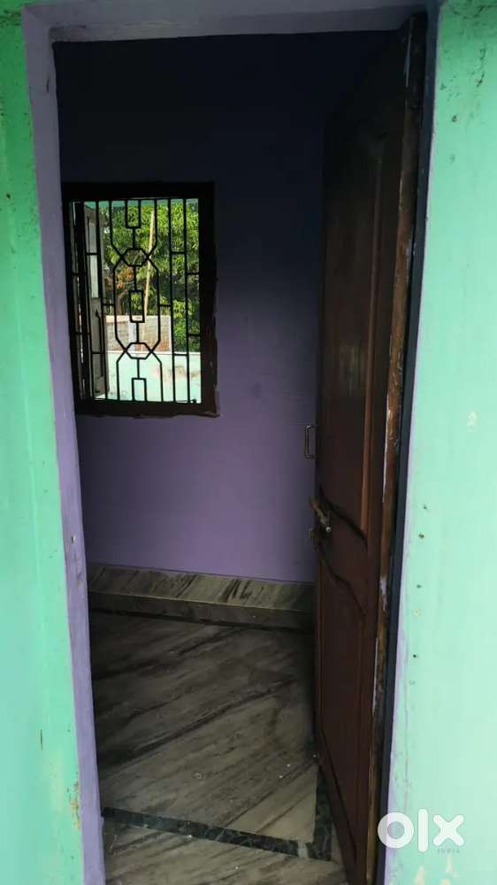 An unfurnished house with open area on roof top