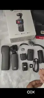 2 month old Brand New DJI osmo pocket 3 creator combo