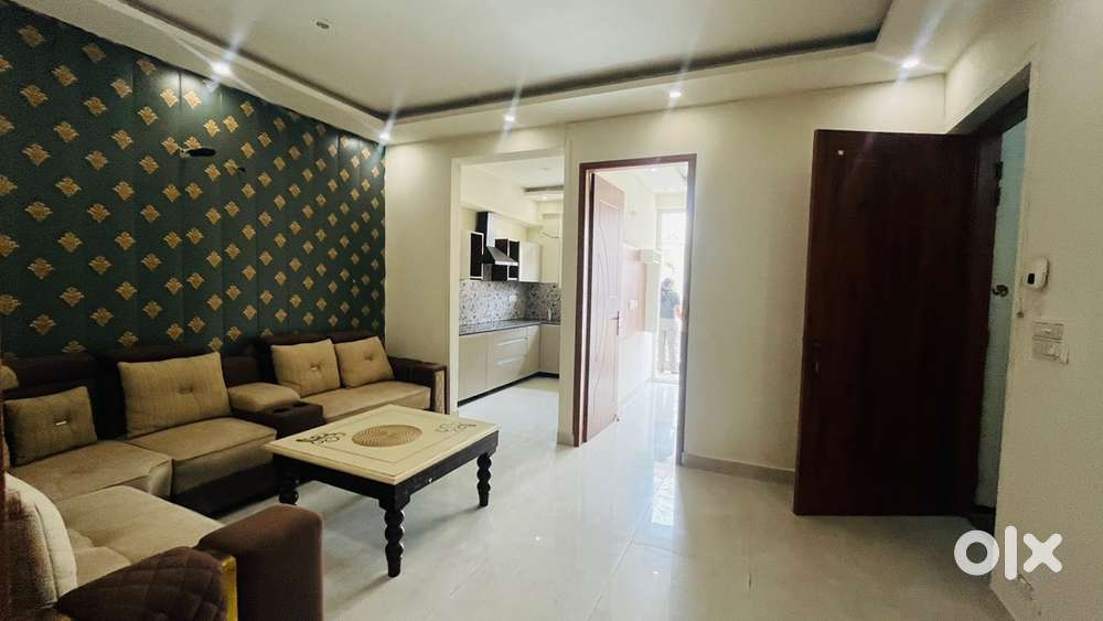 3BHK LUXURY NEAT & CLEAN APARTMENT