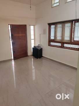 2BHK Builder floor for lease in Marathahalli