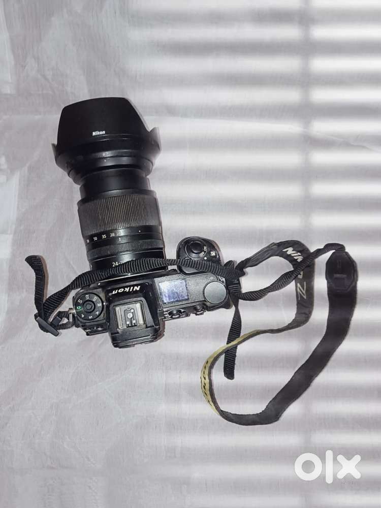 NIKON Z6 ii with 24-70 f4 Lens battery,Charger,Bag