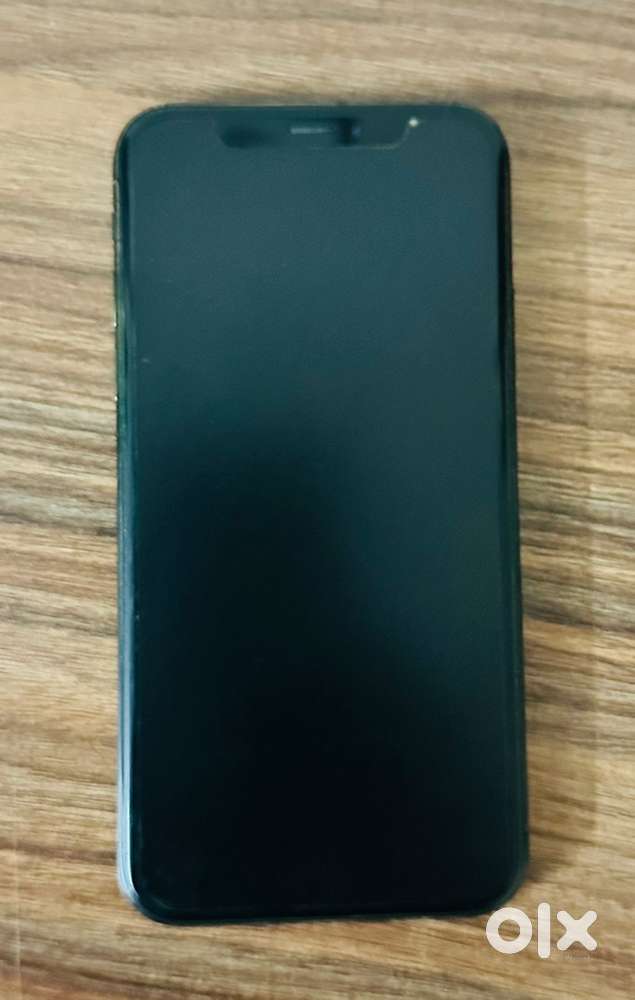 Iphone 10, 64GB, very good condition, no scratches.