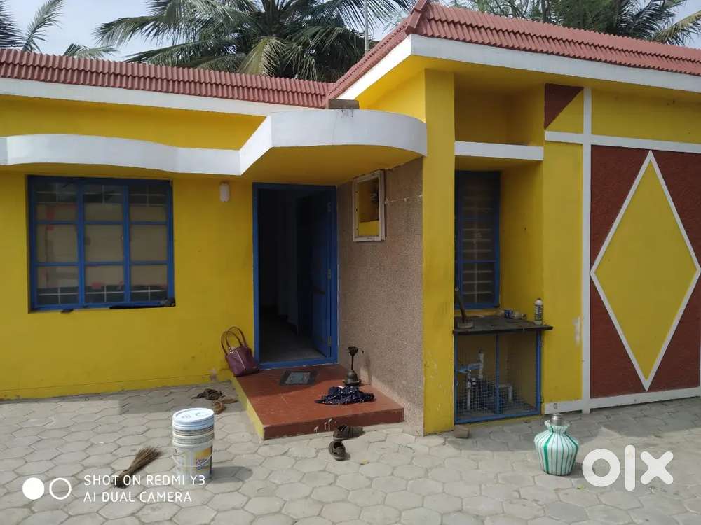 Individual 2BHK house idle  for joint family.