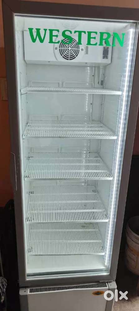 Commercial fridge, refrigerator western