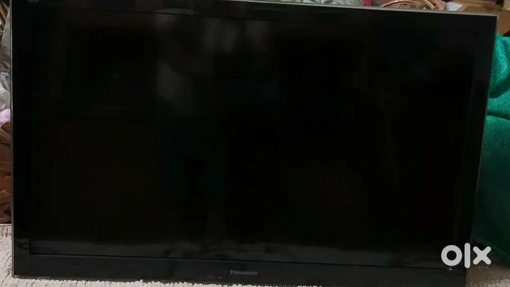 Panasonic 32 inch smart TV