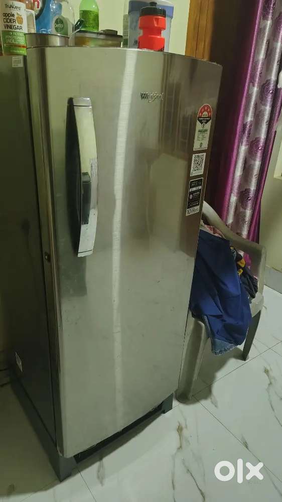 1year old fridge for sale