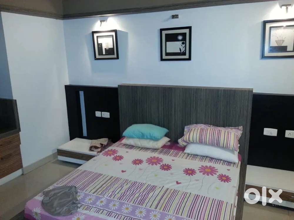 2 BHK FURNISHED FLAT FOR RENT @ KANNUR TOWN