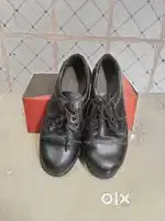 Black Shoes