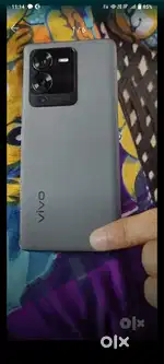 v25 pro curved