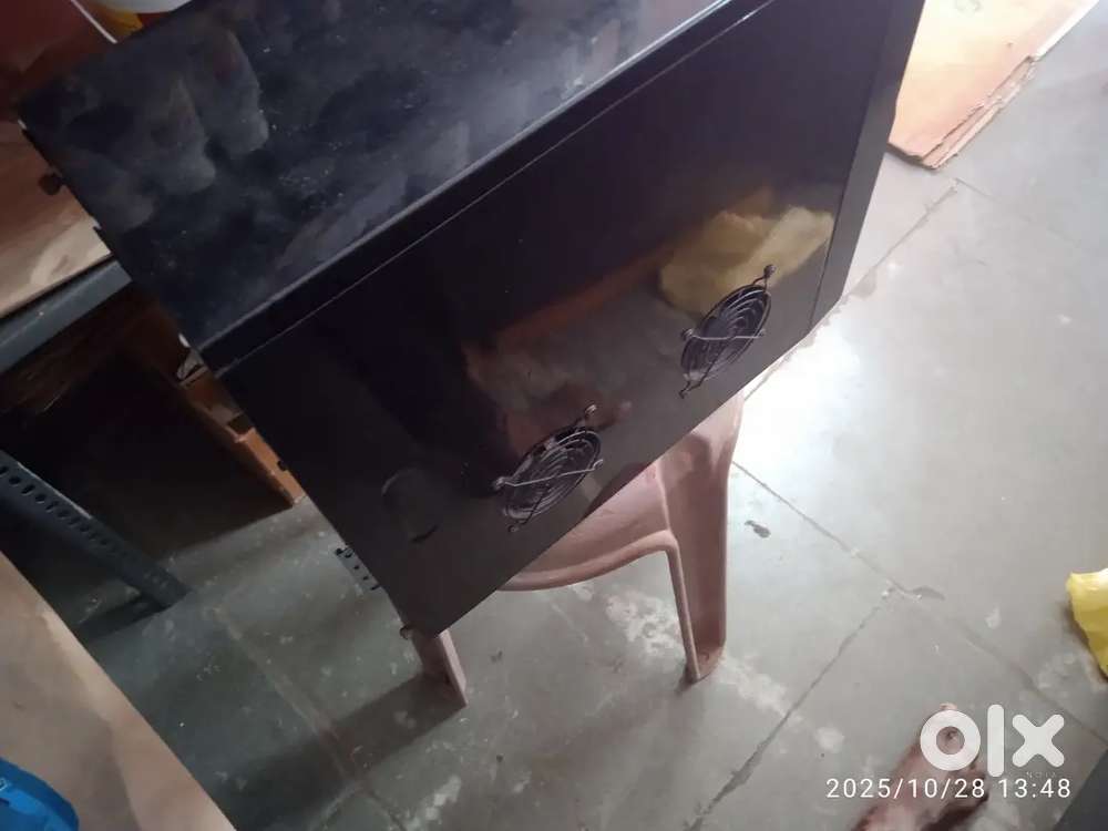 Cpu for sale and computer table