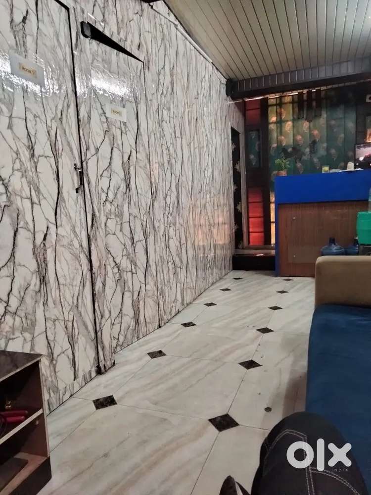 Spa Job only girls and woman