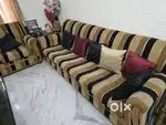 Complete sofa set with side and centre tables