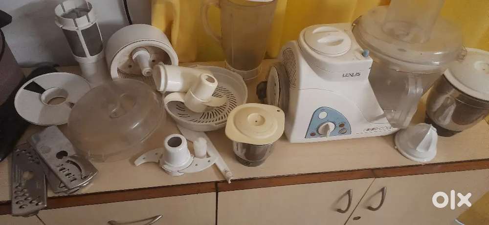 Usha food processor vgood working condition