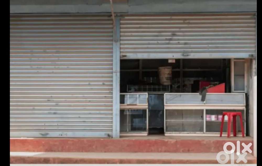 Urgent shop sale available in wazirabad