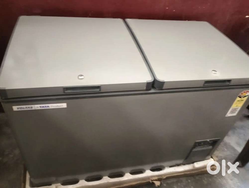 Voltas 320 ltr deep fridge
