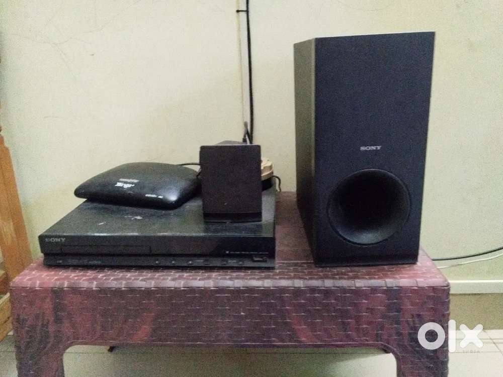 SONY HOME THEATRE
