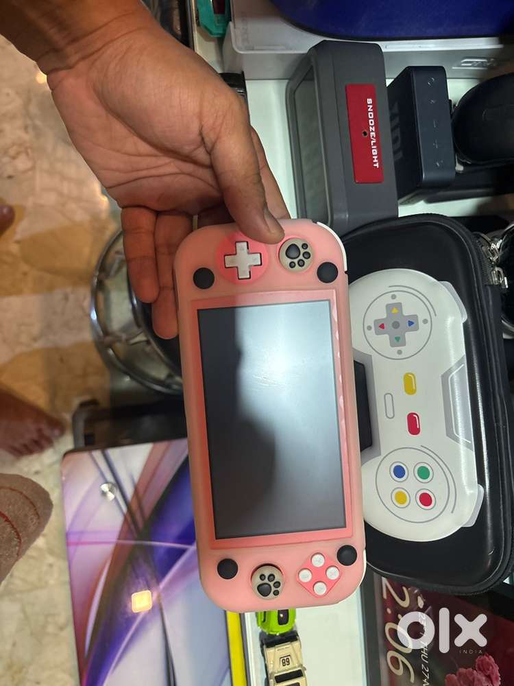 Nintendo Switch light like unsed with bill box all acc strachless