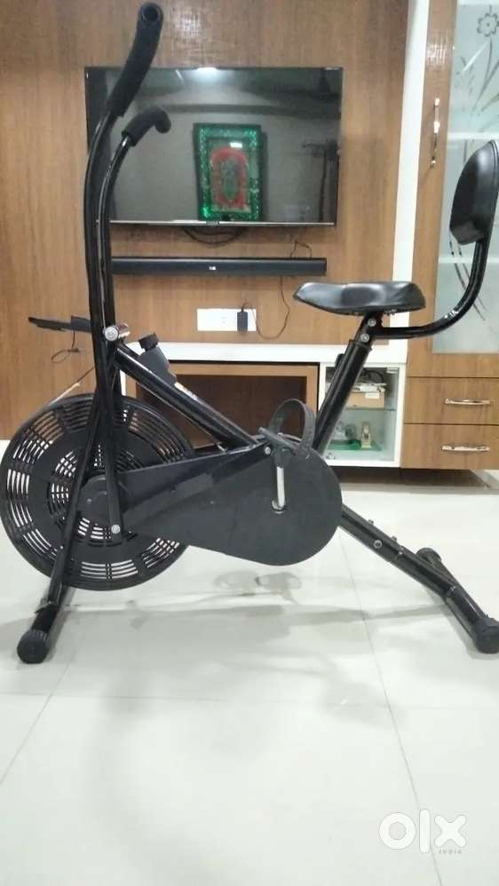 Gym cycle for fitness