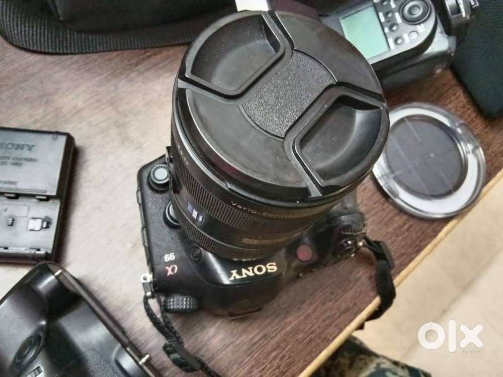 sony alpha 99 with accessories