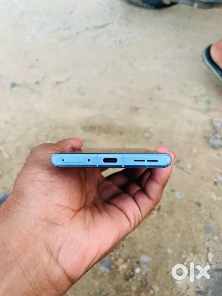 Mobile phone bilkul good conditions me hai kuch bhi peroblam nhi hai