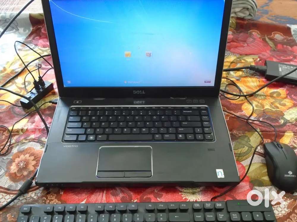 Dell Laptop in New Condition  i3 Processor  500GB  Full Accessories