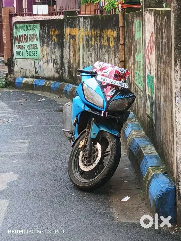 Yamaha r15 v2 (2017)