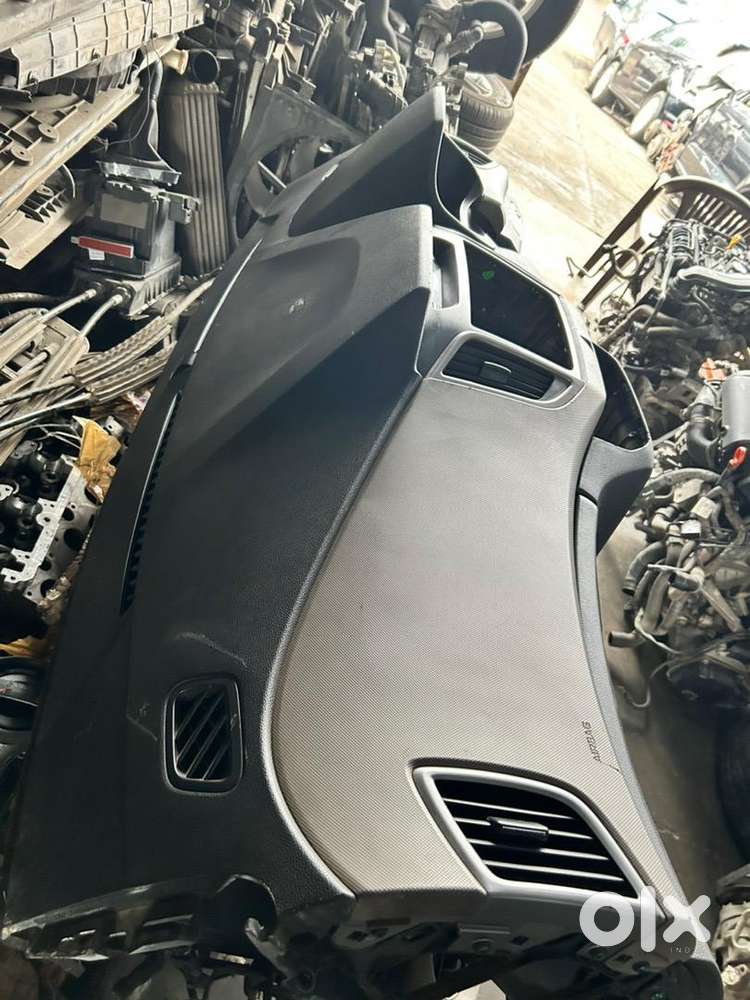 Hyundai creta dasboard with 2 airbags and skin