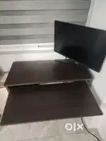 Computer Desk Table with wheels & keyboard tray