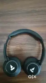 Boat headphones
