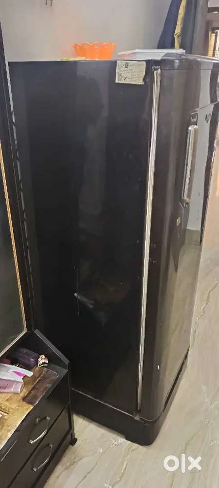Whirpool fully functional refrigerator
