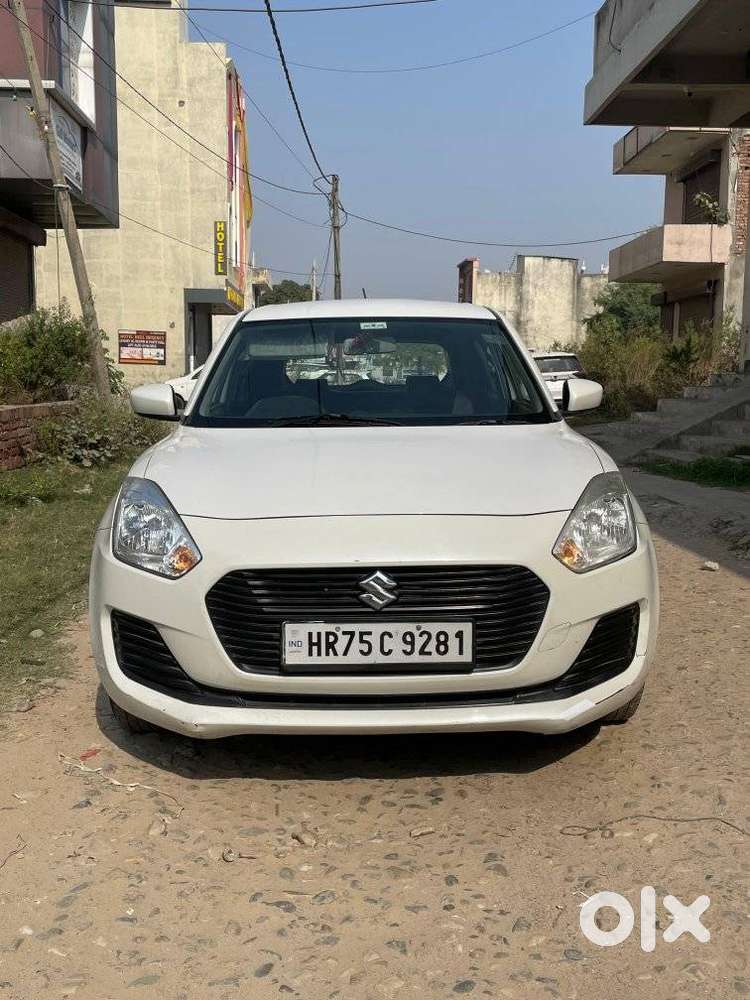 Maruti Suzuki Swift LXI Option, 2020, Petrol