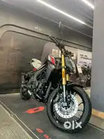 (Benelli)
Keeway 300 sf is a dynamic and stylish streetfighter