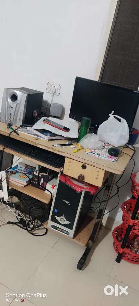 COMBO - Computer system + table