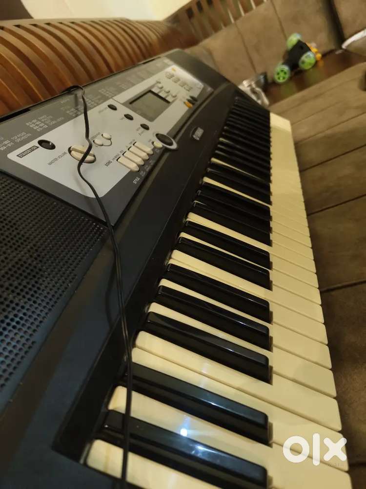 Yamaha PSR‑E213 Portable