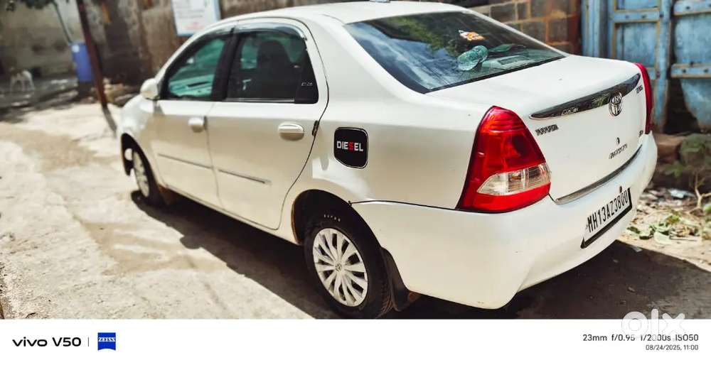 Toyota Etios 2012 Diesel 175865 Km Driven