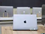 Apple Macbook Pro 2020Mfd i5 8gb Ram 256gb Apple SSD Touchbar
