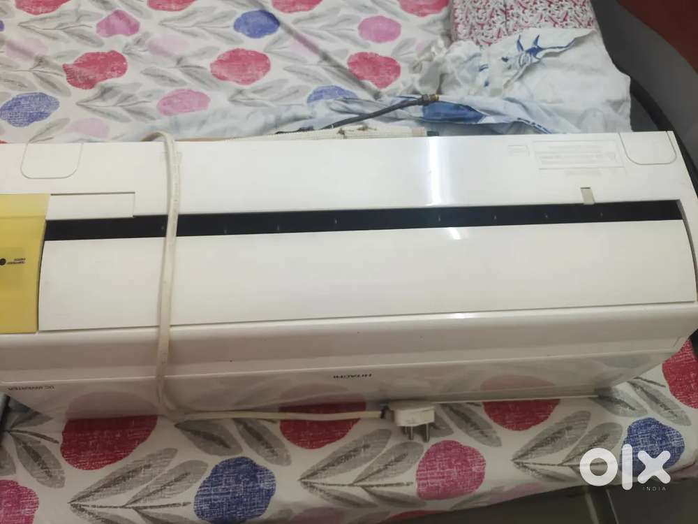 Hitachi AC