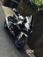 Yamaha r15 v4