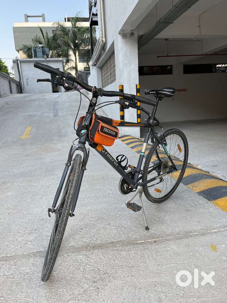 Firefox rapid hybrid bicycle- excellent condition, smooth ride