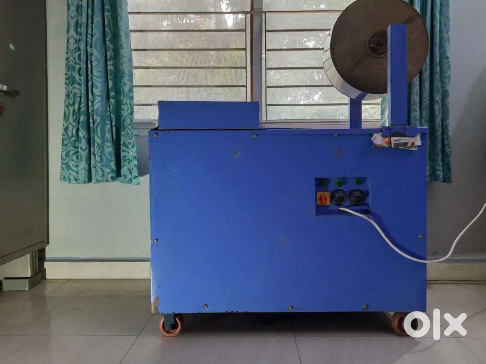 Automatic paper bowls machine
