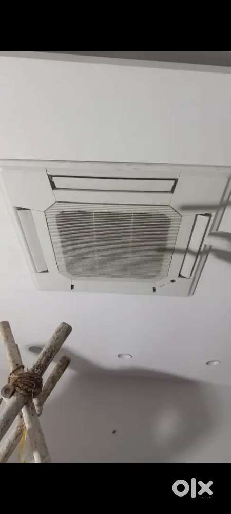 Mitsubishi Electric 4 tan Caste AC