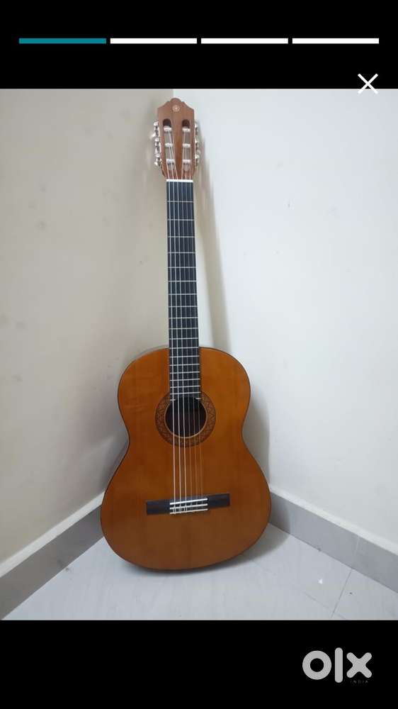 Yamaha 22.8 Inches Merantiwood Classical Guitar C40//02