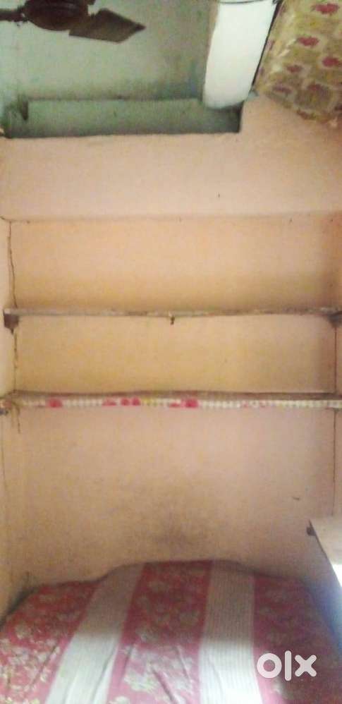 Small room available at cheapest rate