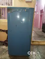 SAMSUNG REFRIGERATOR IN GREAT CONDITION